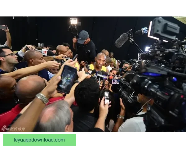 科比球衣退役引爆45万弹幕背后情绪数据与球迷文化深度解读全景